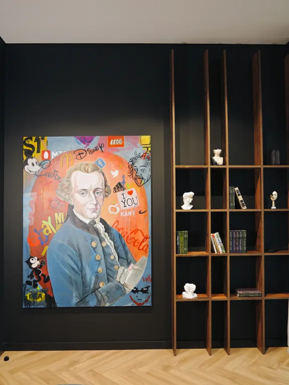 Дизайнерская евродвушка у канта на набережной