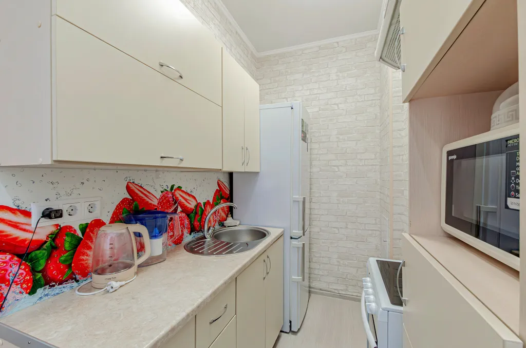 Уютная квартира вблизи метро рядом с центром города