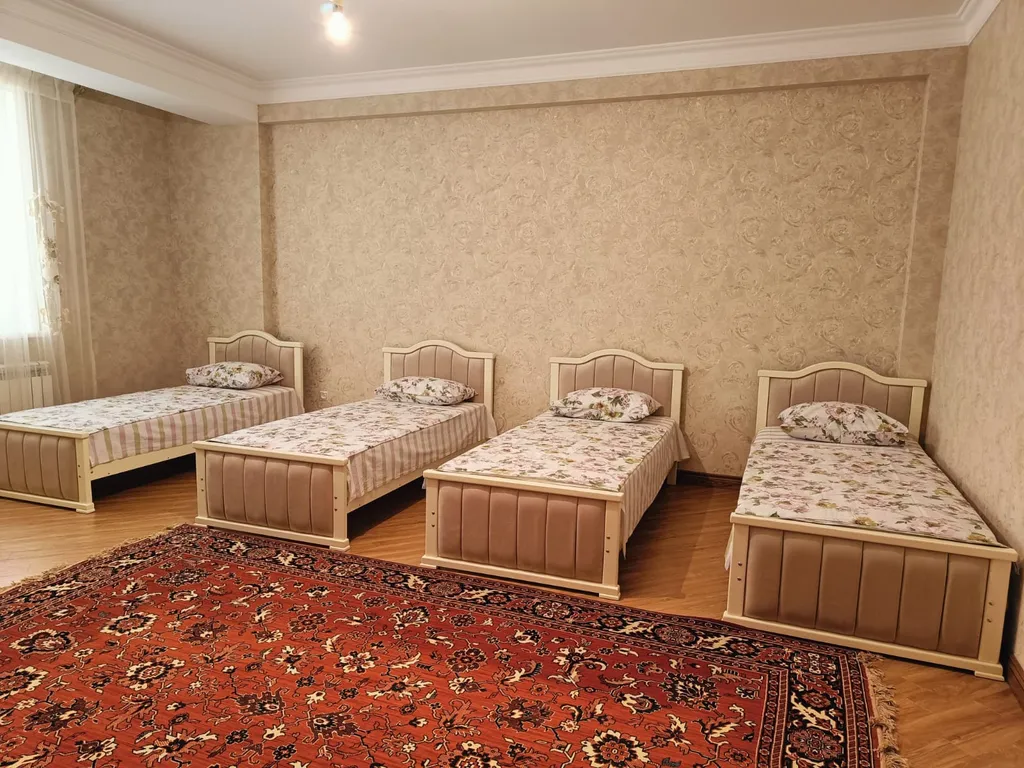 Квартира 2-комнатная Квартира — Махачкала