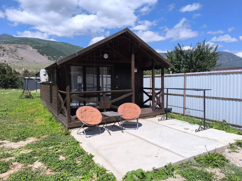 Коттедж Дом с видом на горы — аренда посуточно в Верхняя Теберда