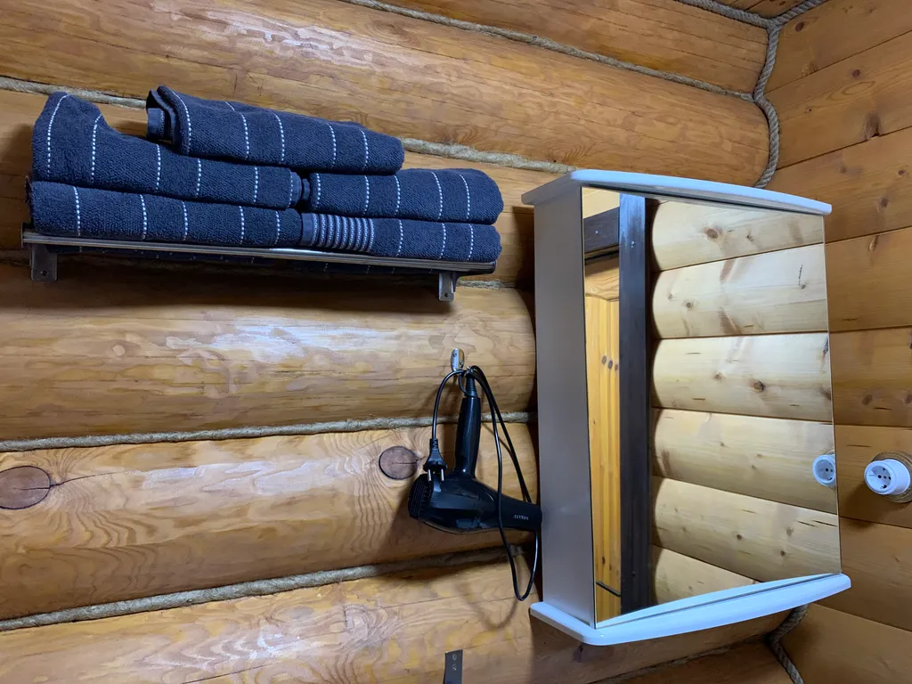 Уютный двухэтажный коттедж №4