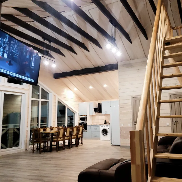 10-комнатный Дом