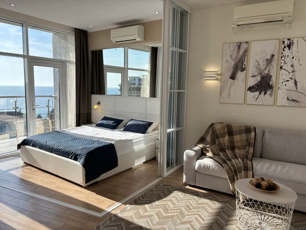 Уютная квартира с прекрасным видом на море — аренда посуточно в Сочи