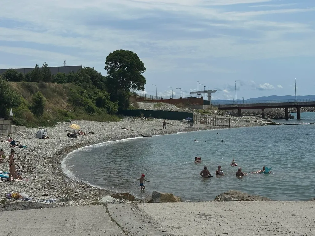 Квартира Квартира Евро трешка в частном секторе г Геленджик, 250 м. до моря — Геленджик