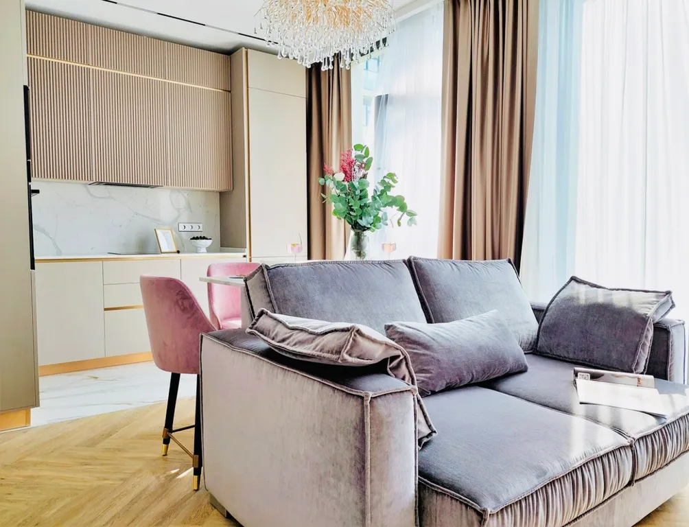 Дизайнерские апартаменты в центре города