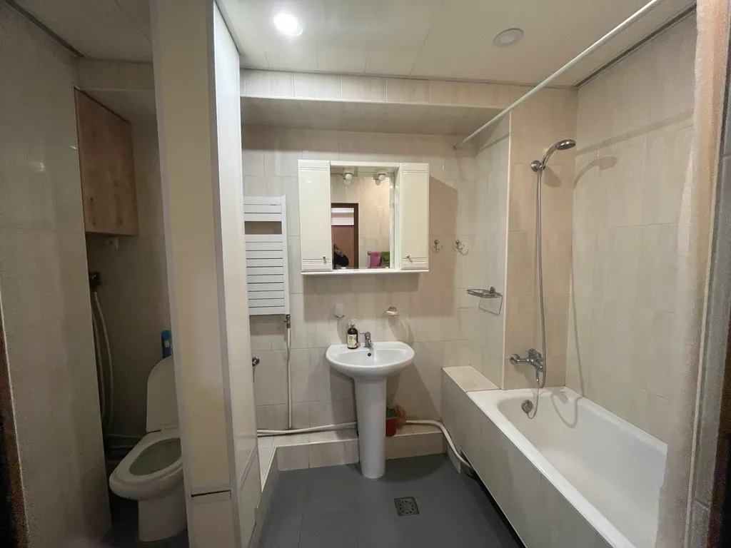 Просторная 2-х комнатная квартира в 7 минутах ходьбы от метро Барекамутюн