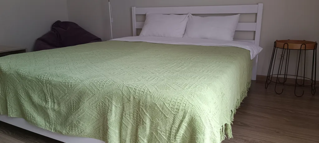 Евротрешка Pink с видом на воду и выходом на пляж