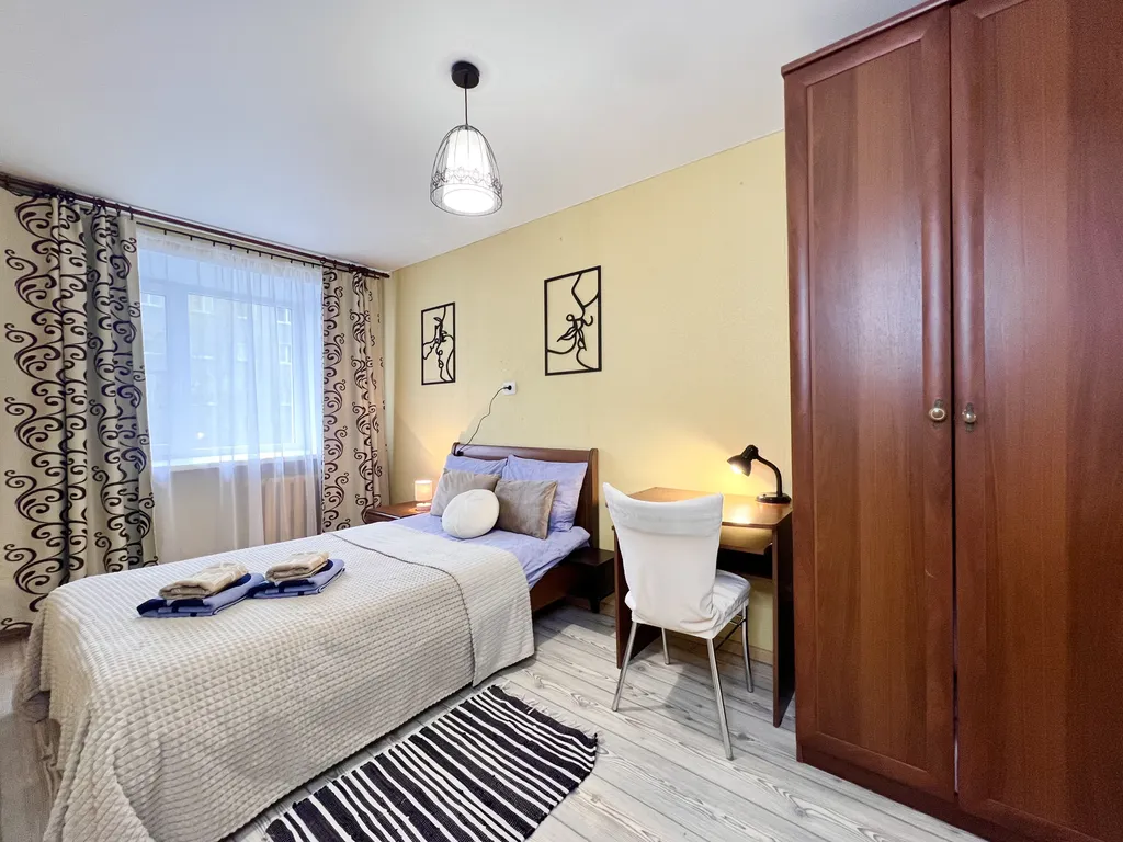 Квартира Апарты 51 в центре Морошка на полярных  зорях, 33/3 — Мурманск