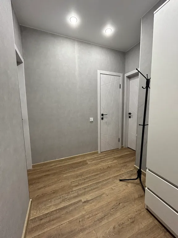 Евро двухкомнатная квартира около Меги