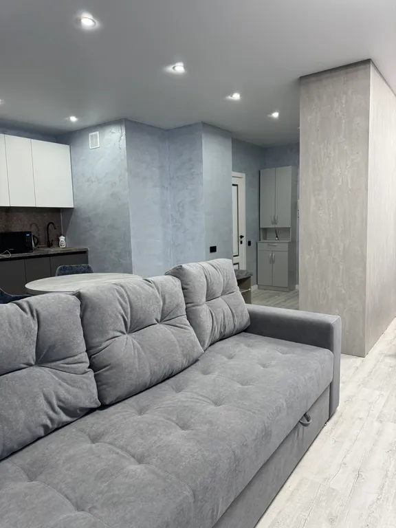 Уютная дизайнерская квартира в центральном районе города