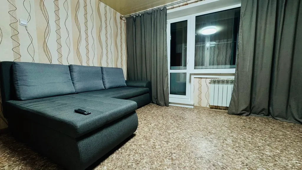 2 комнатная квартира в Энергетике