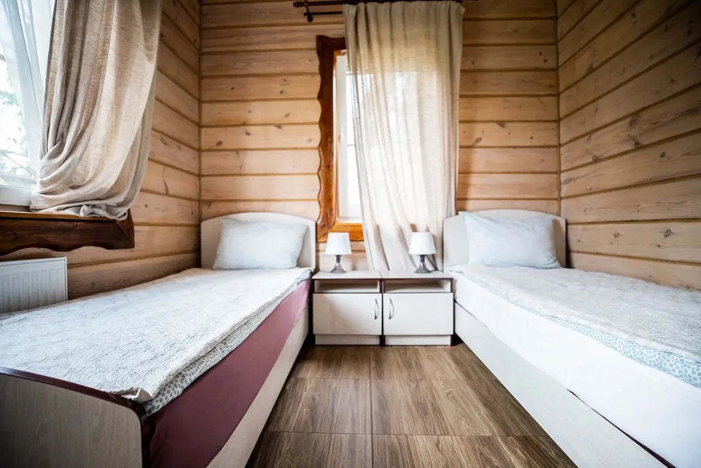 Коттедж на берегу озера