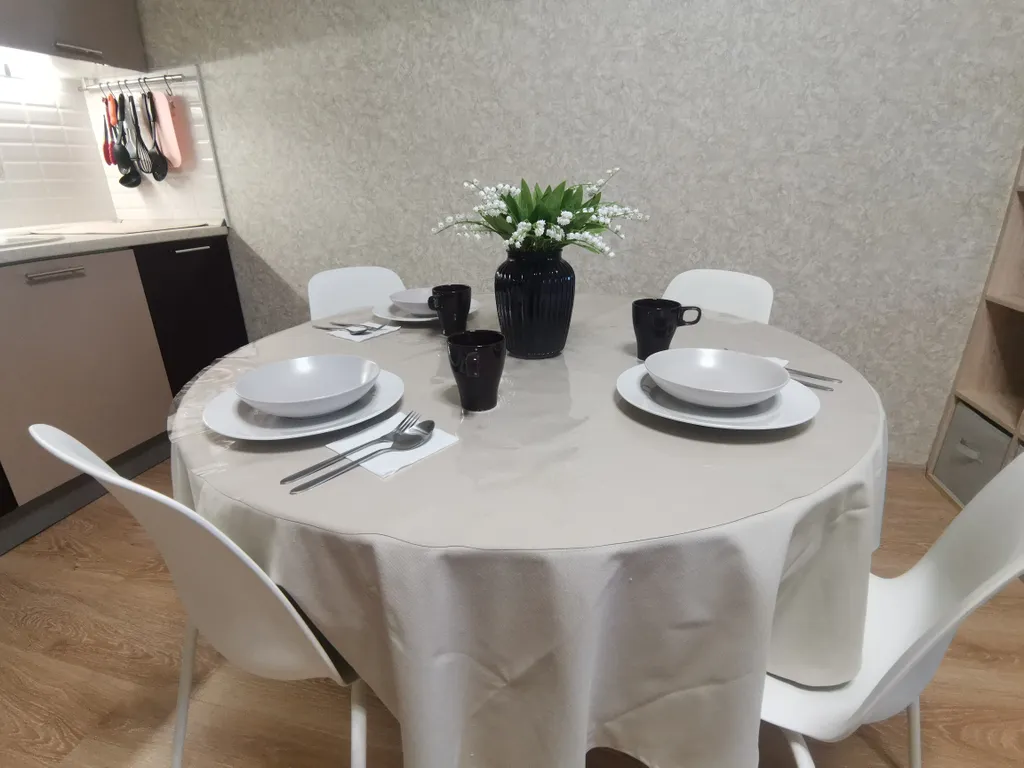 У Волги уютная квартира с видом на горы