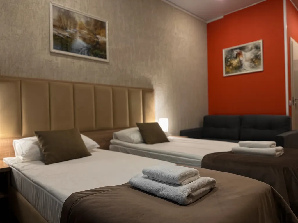 Квартира Комната — Тихвин