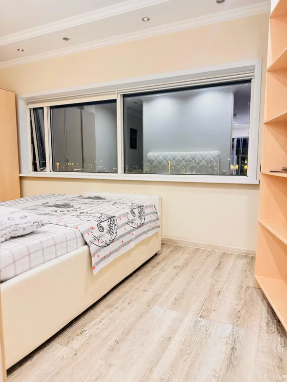 25 этаж северное сияние