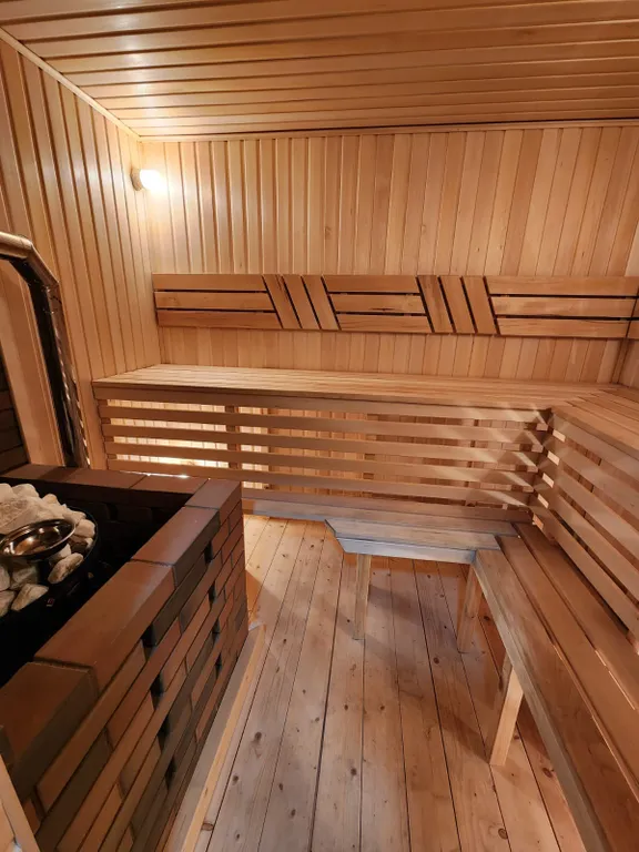 Дом с баней рядом с городом