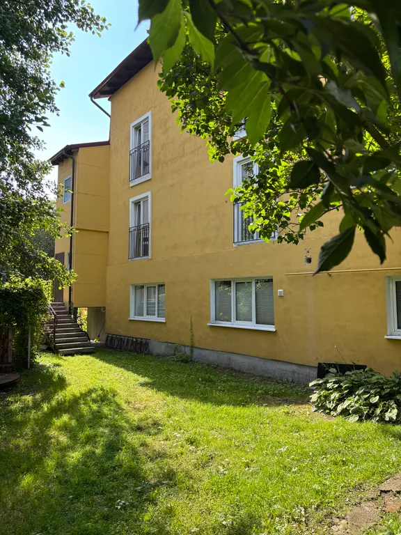 Двухкомнатный модуль в атмосферном Пространстве на море