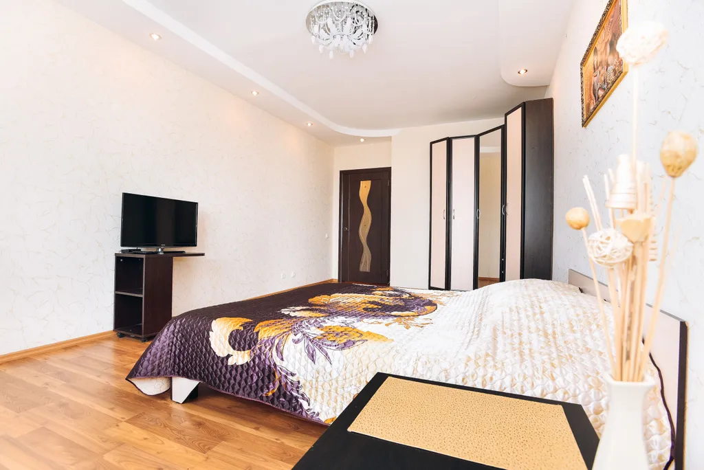 Квартира Квартира Большая двушка с выездом на екад во все стороны — Екатеринбург