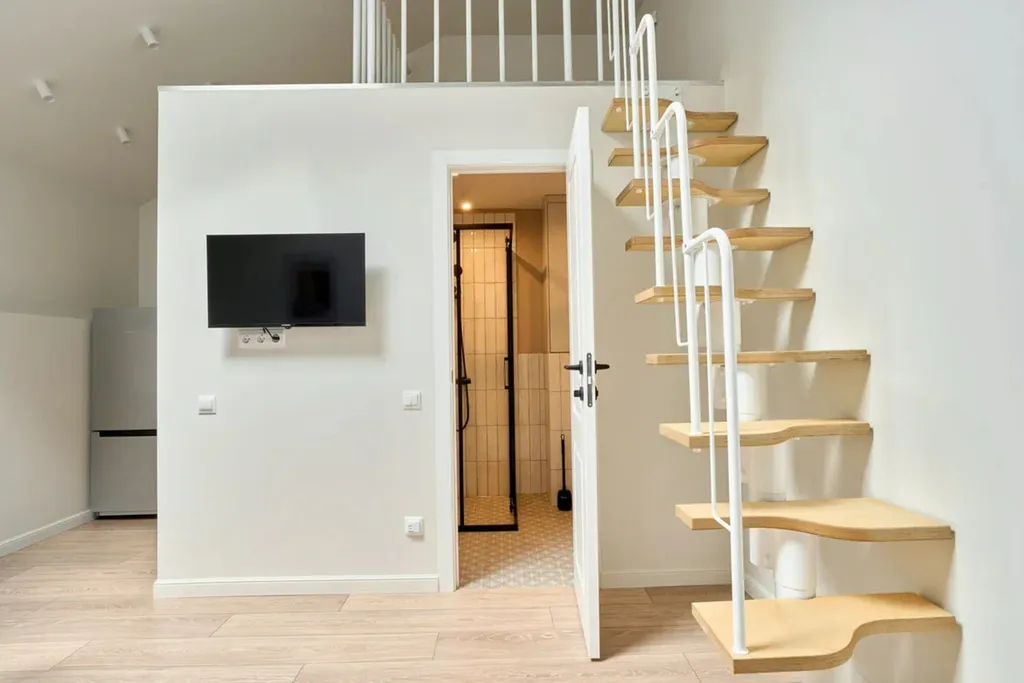 Квартира Квартира Мансарда с ремонтом, топ-локацией — Санкт-Петербург