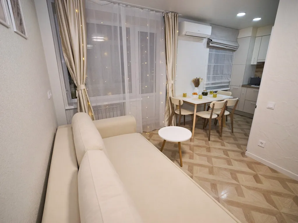 Квартира на площади Горького в самом центре