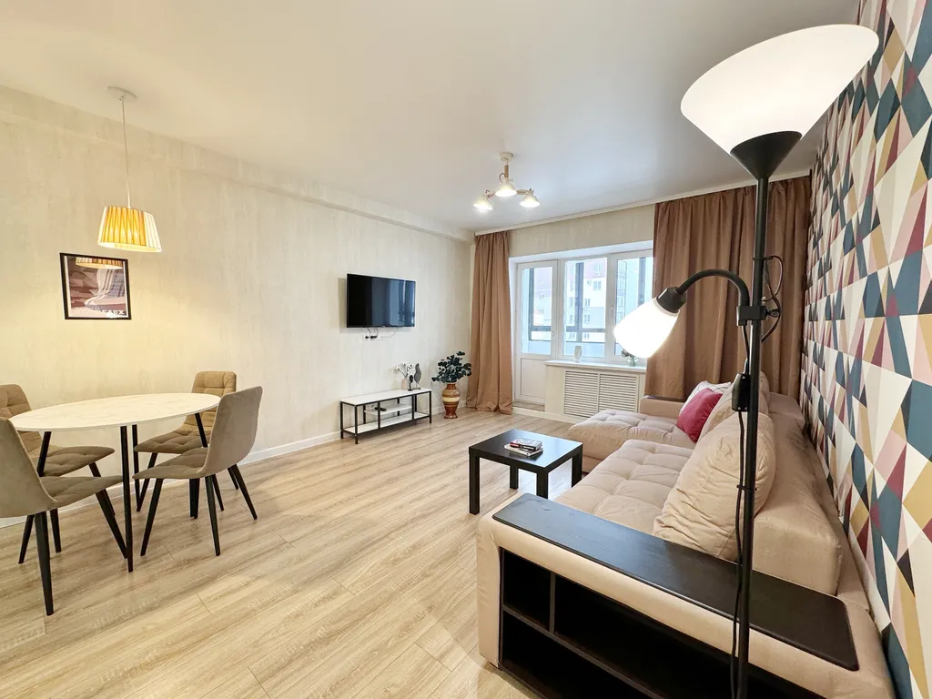 Стильная 2-комнатная квартира в центре города в ЖК Дымка