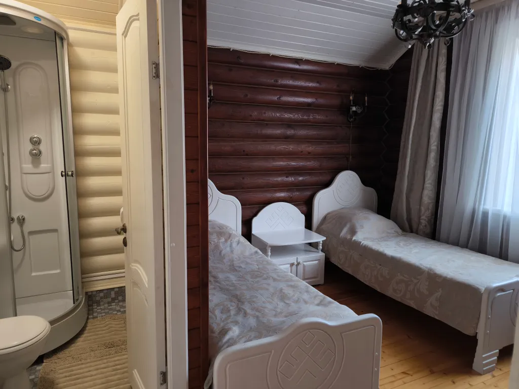 7-комнатный Дом