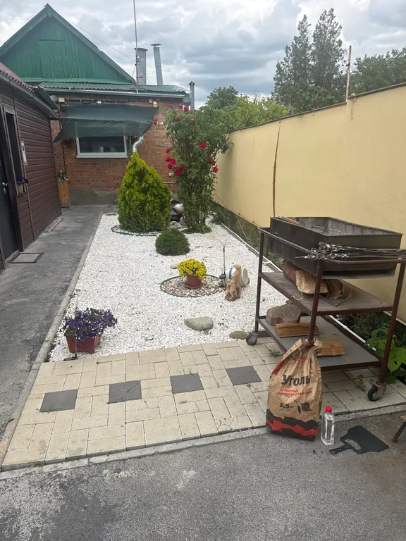 Уютный домик у моря