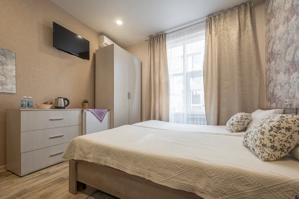 Небольшой апартамент у Дендрария и Цирка с раздельными кроватями