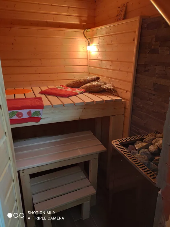 Деревенский дом у моря