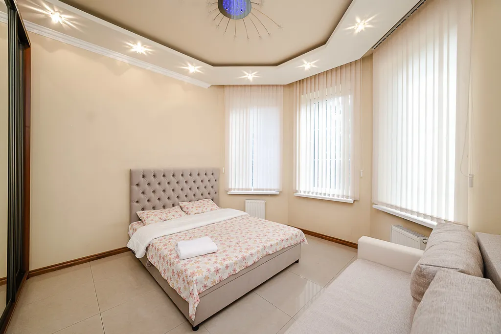 Бассейн и сауна включены