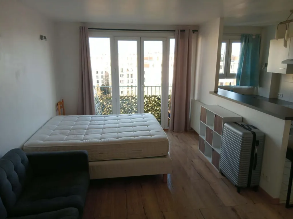 Хорошая квартира 75012 в безопасном районе