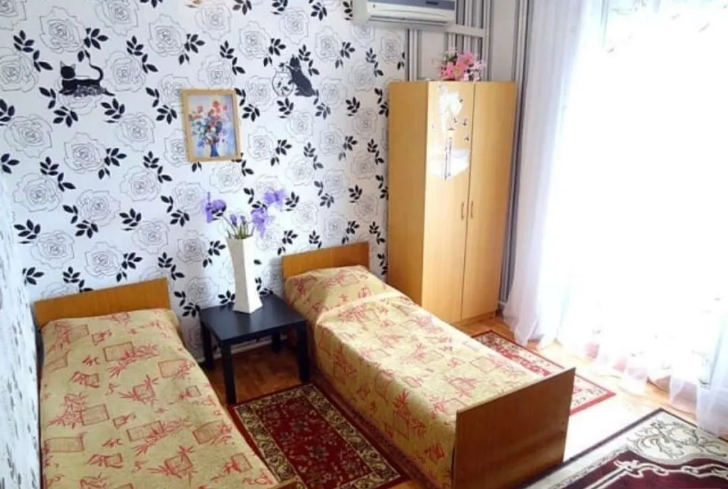 Коттедж Дом в тихом районе города — Геленджик