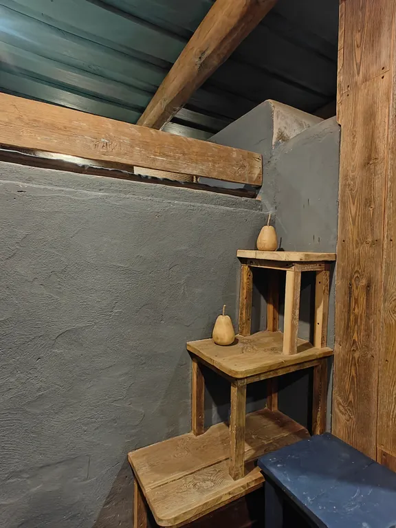 "Кот и Печка", синий дом, красота, тишина и ты