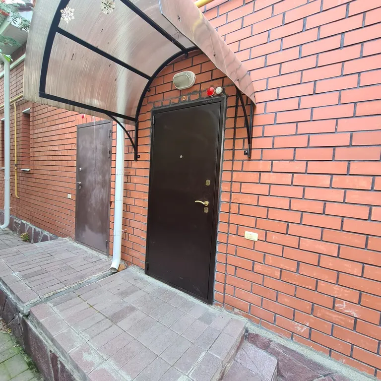 Бунгaло на озeрe Баннoе