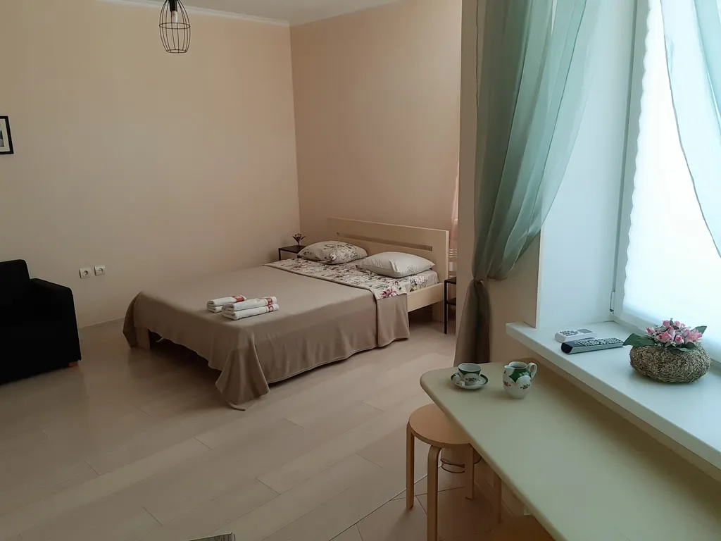 Квартира Уютная студия на набережной Волги — аренда посуточно в Астрахань