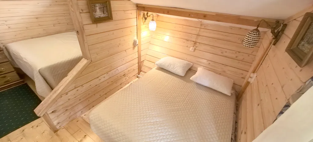 Уютный необычный домик Хоббита, экскурсии на ретроавто, мастер-классы