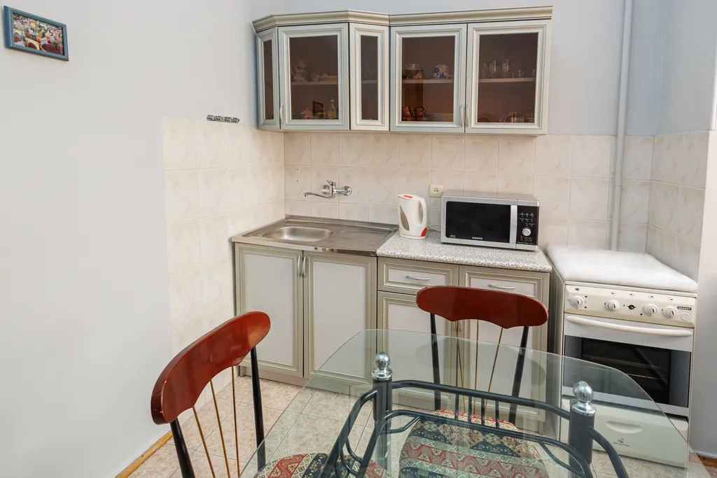 Apartments on Paronyan 15