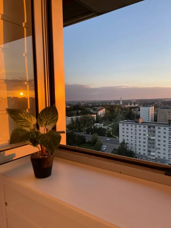 Семейная евротрешка с видом на Лавру,огром гостиной и 4 отд. кроватями