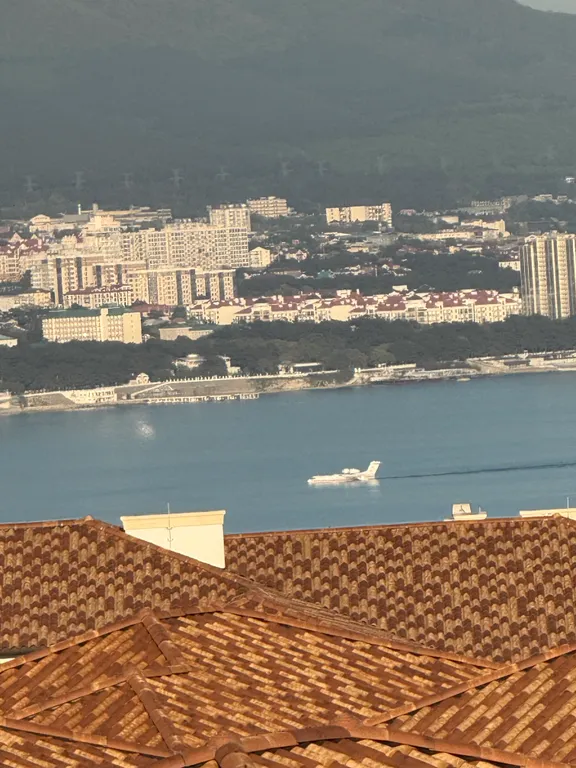 Квартира Апартаменты у Гольф клуба с видом на море — Геленджик
