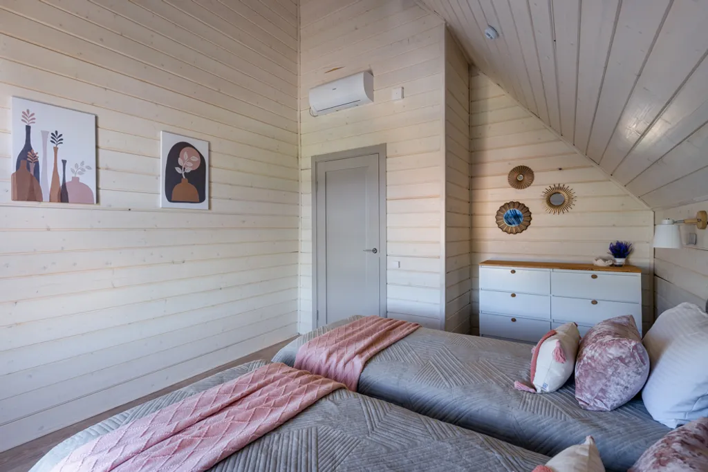 Дом с баней и банным чаном