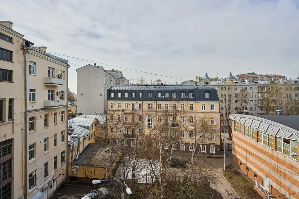 Квартира 4-комнатная квартира с дизайнерским ремонтом на Чистых Прудах — Москва