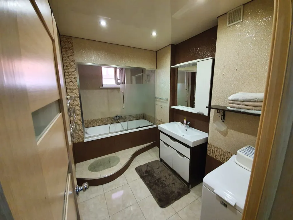 Квартира на тихой центральной улице