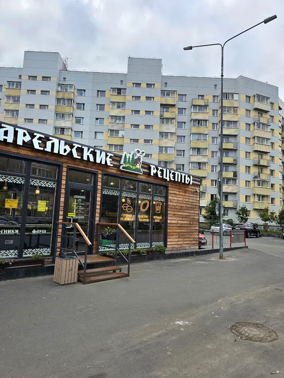 Уютная квартира-студия рядом с ТЦ Главный и Онежским озером