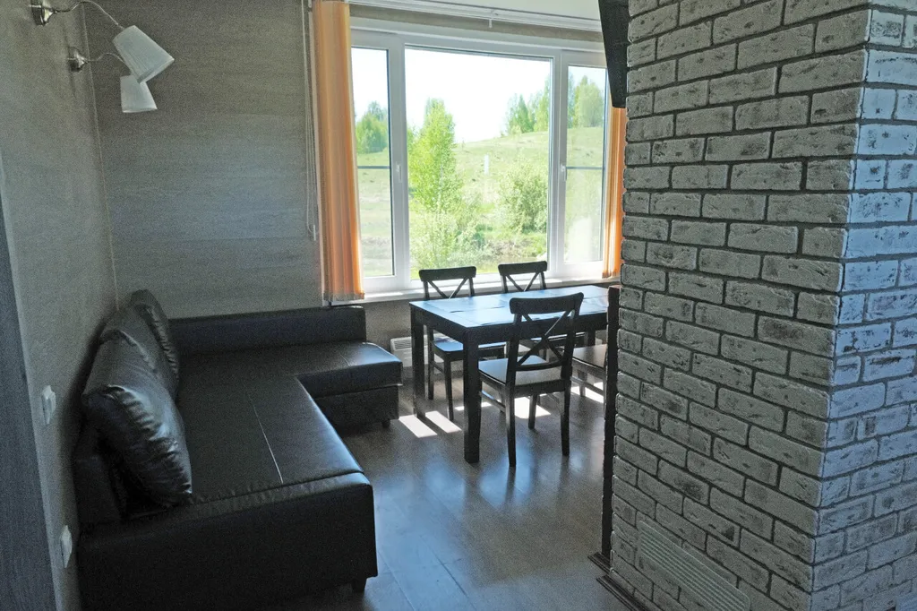 Трехкомнатные апартаменты с персональной баней, камином и террасой