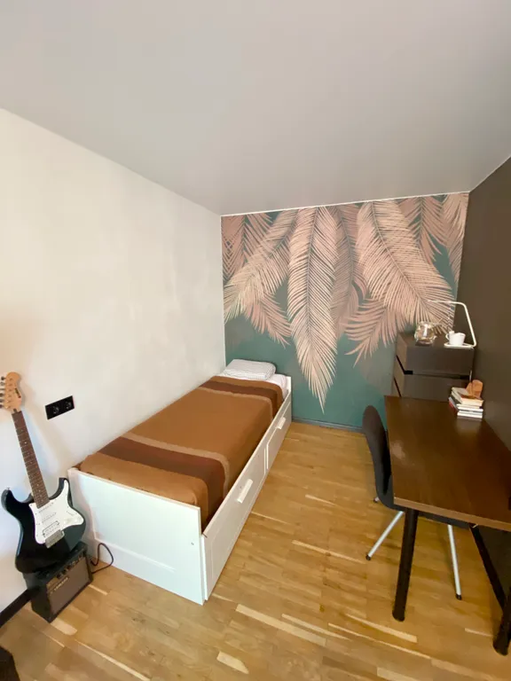 Квартира Уютная светлая квартира с окнами на парк, рядом с метро — Санкт-Петербург