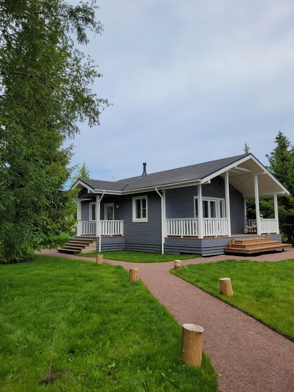 Коттедж Уютный дом с баней — Первомайское