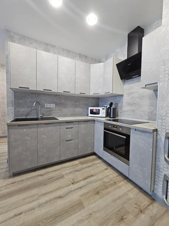 Апартаменты в ЖК Аквамарин с красивым видом из окна