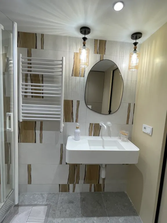 Двухуровневая студия в самом центре