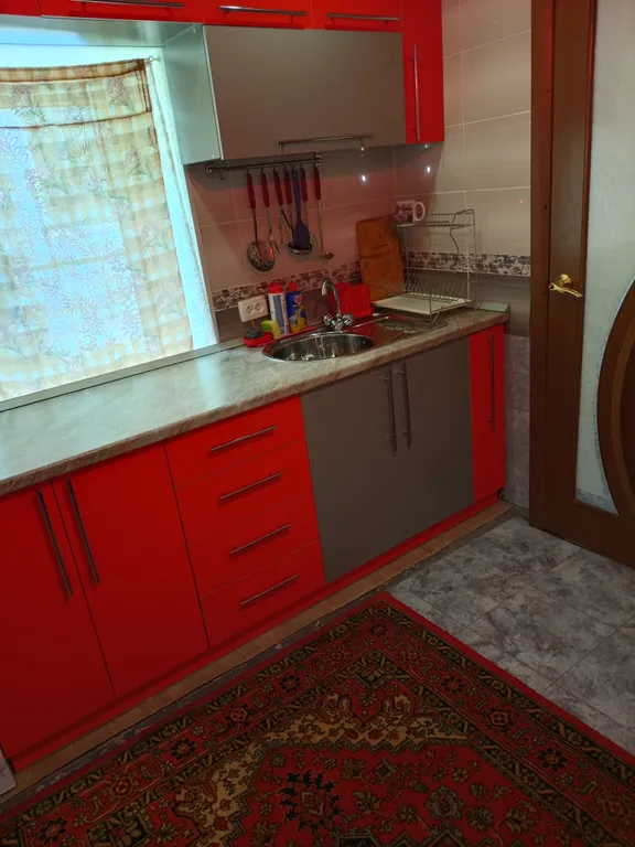 Домик крошка в три окошка