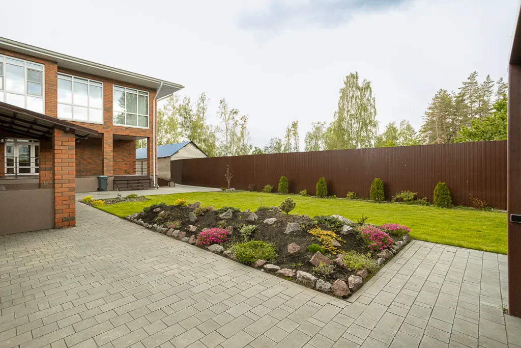 Многофункциональный коттедж